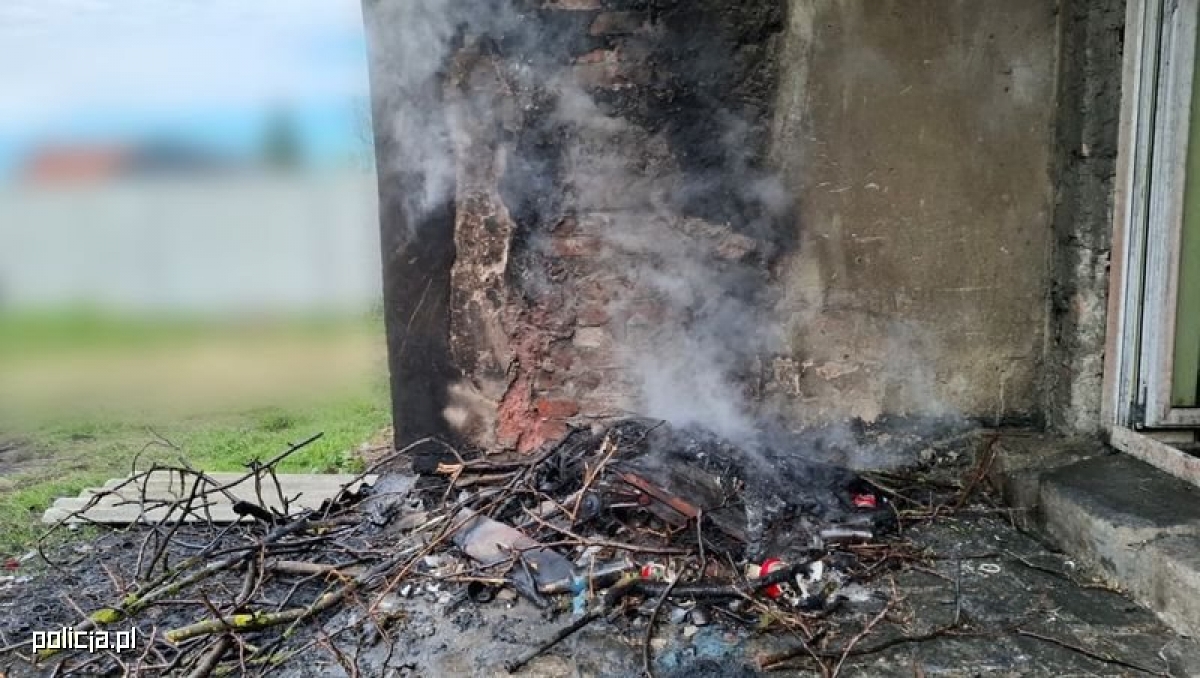 Sąsiedzki horror w Malborku: Terroryzował osiedle ogniem i trucizną - fot. 1