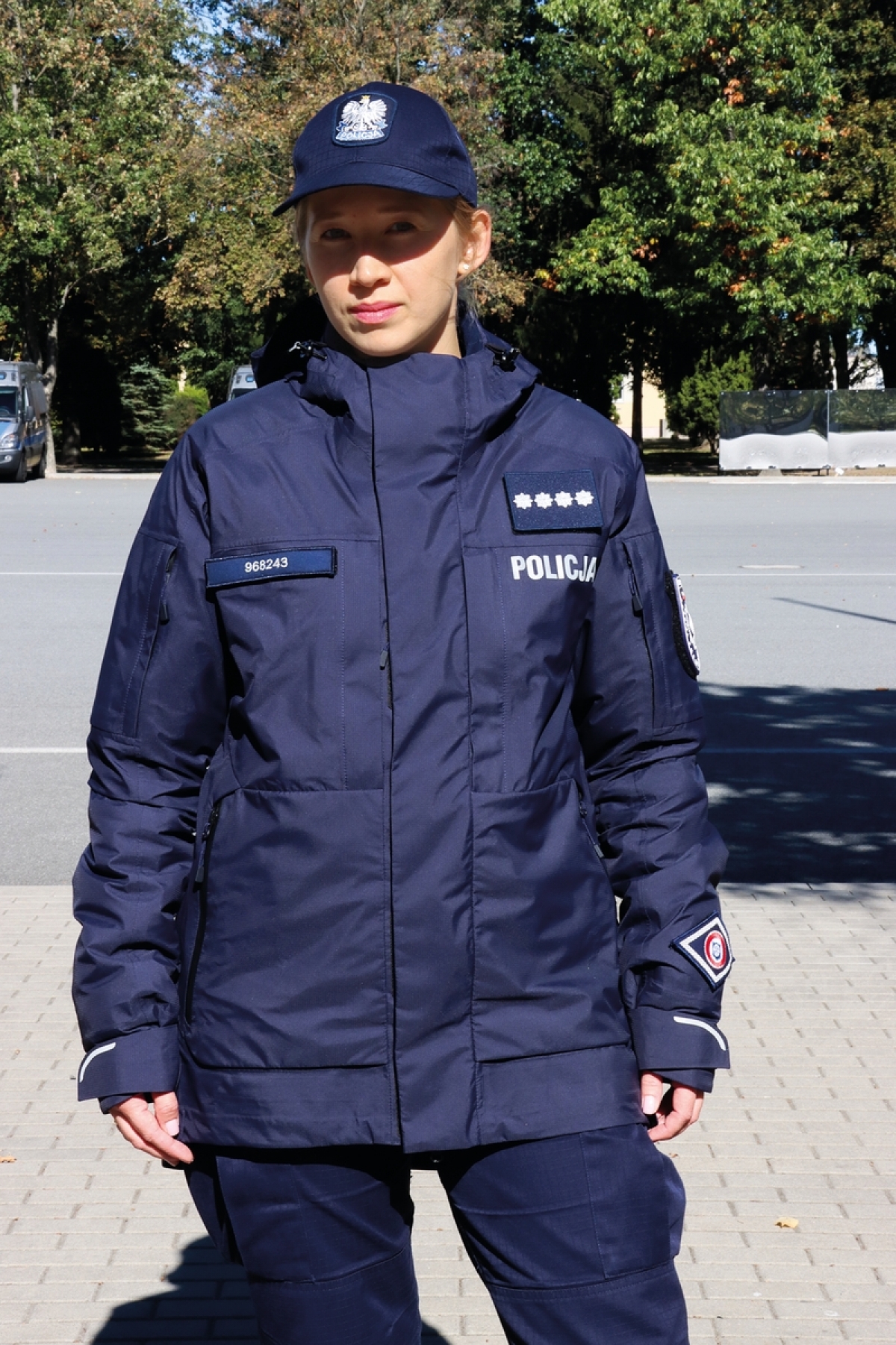 Policja zmienia mundury. Więcej wygody i nowe oznaczenia - fot. 1